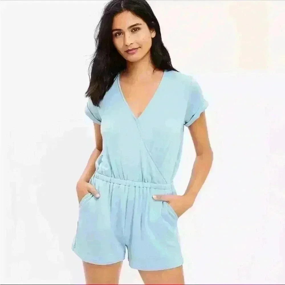 Lou & Grey Signaturesoft V-neck Crossover Romper Size XS